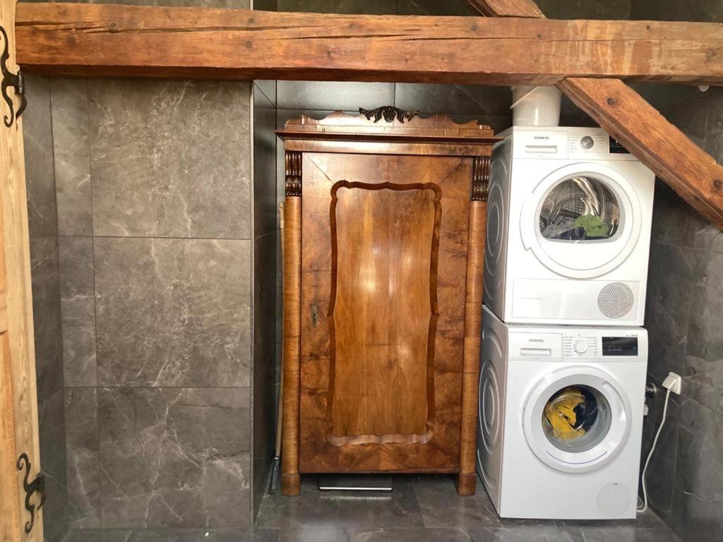 Altbau Zimmer In Anif Zewnętrze zdjęcie